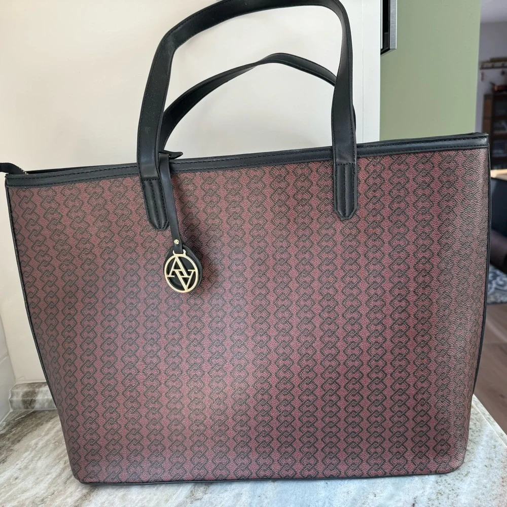 NWT!! Adrienne Vittadini Workbook Tote,Rich brown dark green/black/khaki stripe